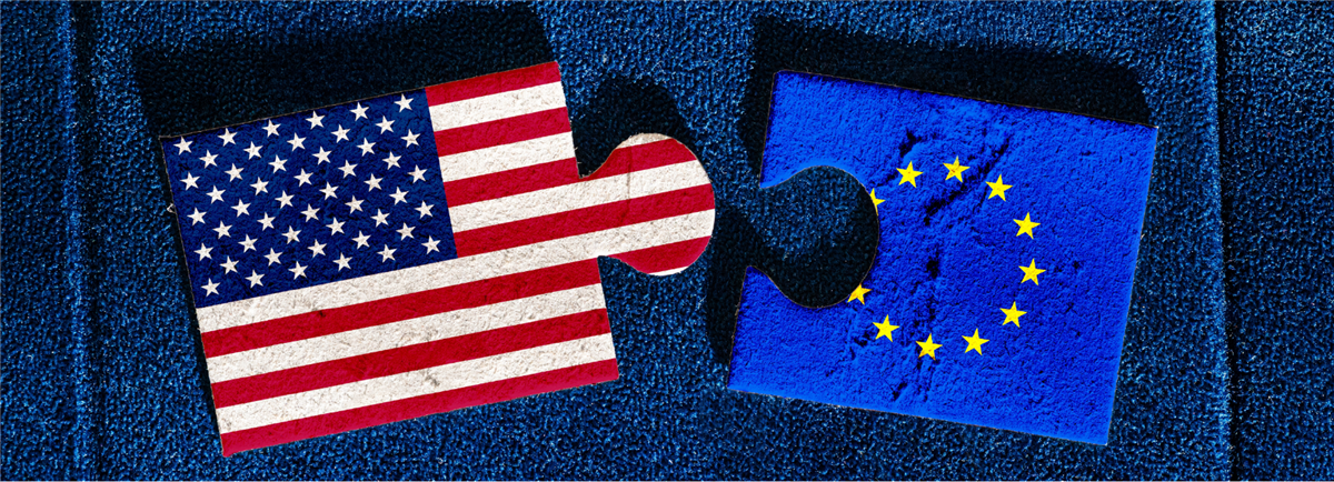 De amerikaanse vlag en de vlag van europa als puzzelstukjes