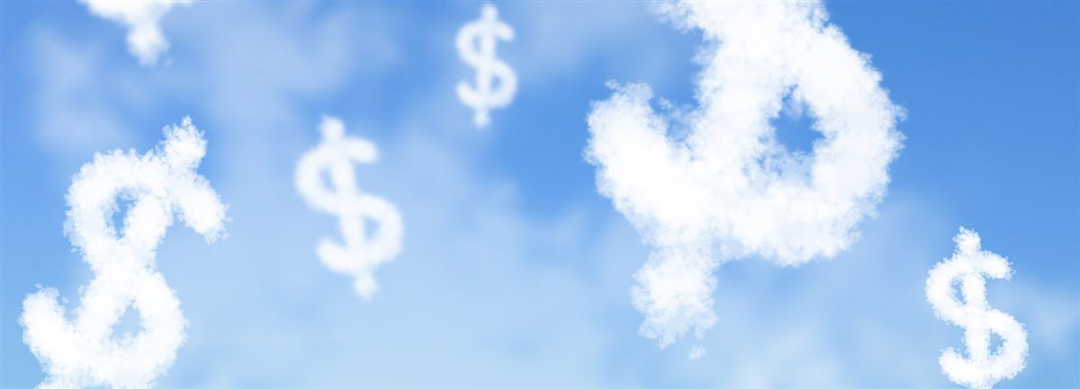 Blauwe lucht met witte dollars als wolken